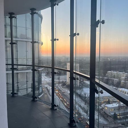 Varsovia Tower Extérieur photo